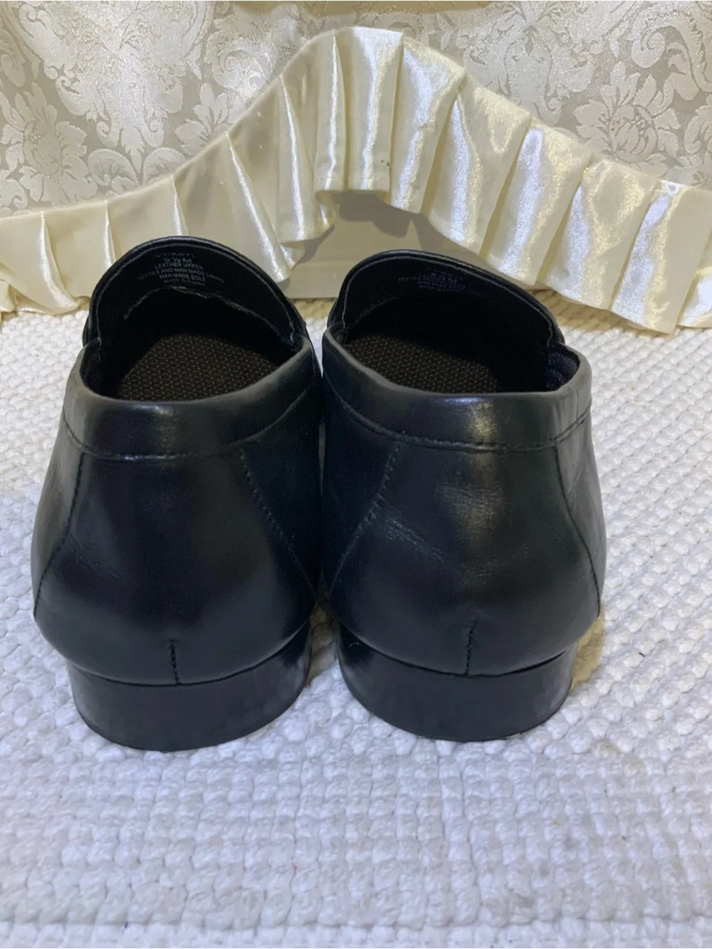 VINCE CAMUTO